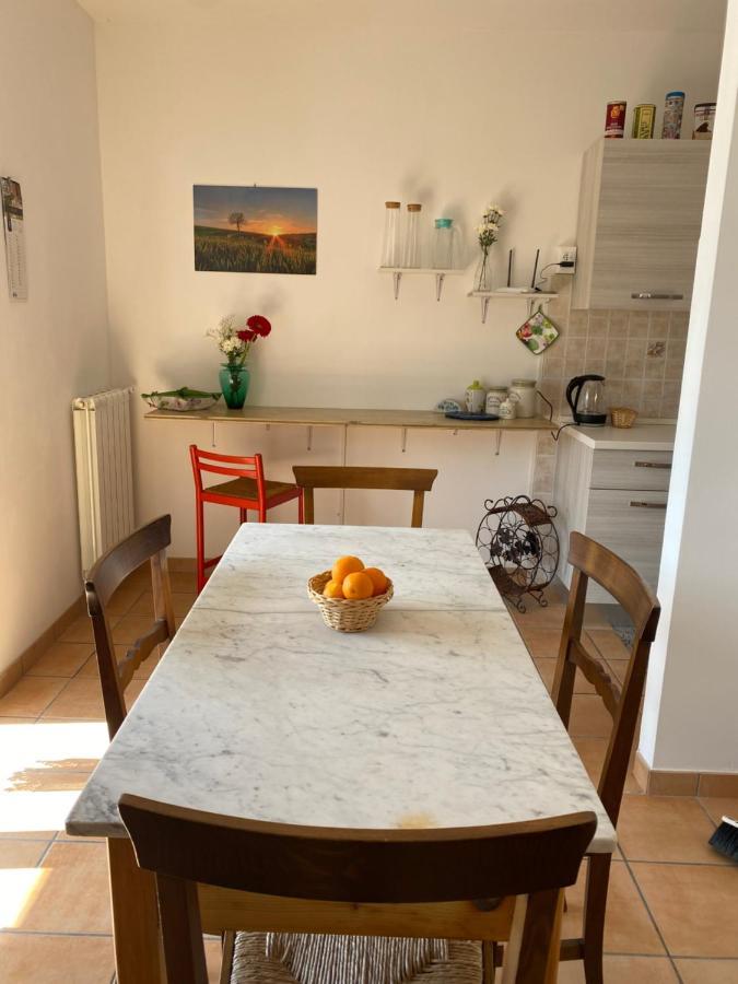 モンテッキオ La Casa Di Dianaヴィラ エクステリア 写真